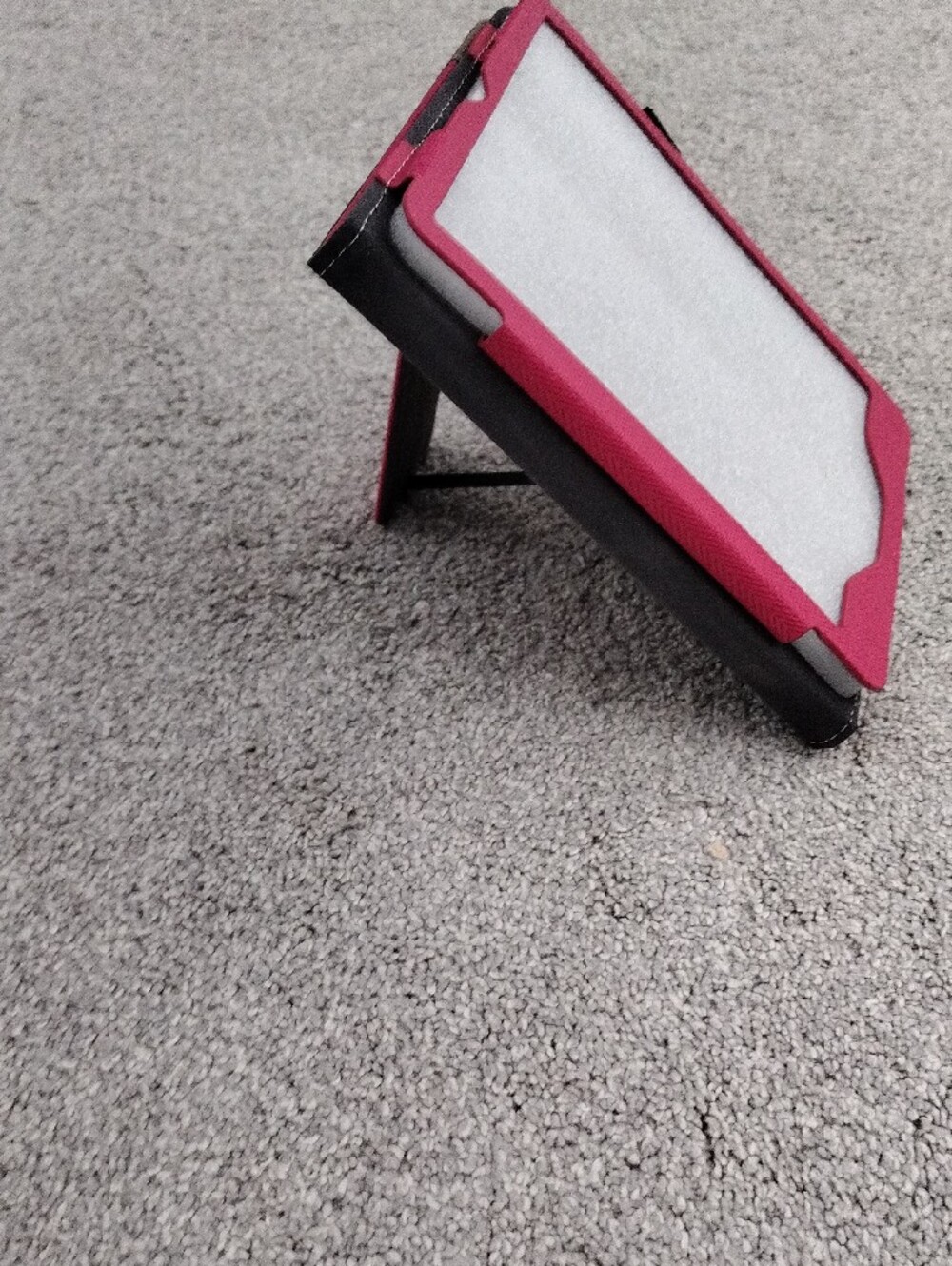 Universal Pink Tablet Cover with Brown Accent - Picture 6 of 13